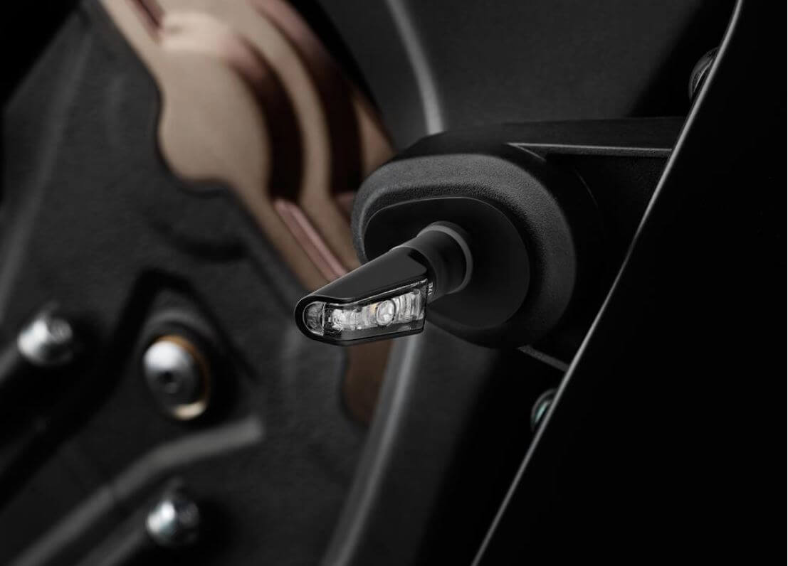 Rizoma Leggera L Turn Signal + Running Light (Each)