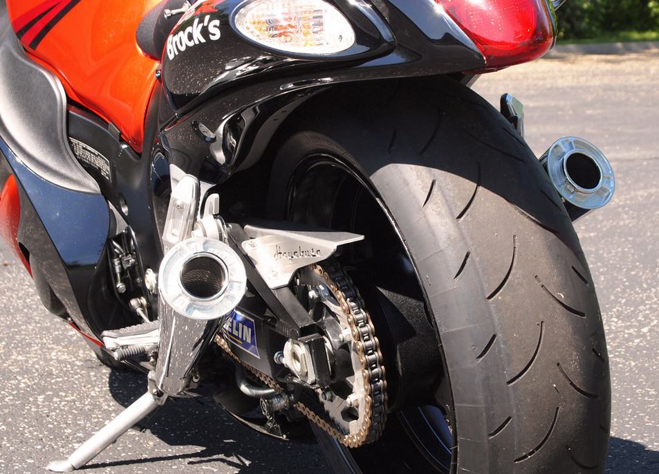 Brocks Performance 14" Dual Short Meg Slip-on Exhaust System 2008-2014 Suzuki Hayabusa GSXR1300R