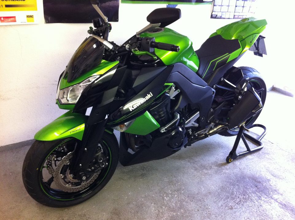 LuiMoto Sport Seat Covers '10-'13 Kawasaki Z1000 - CF Black/Green - Motostarz USA