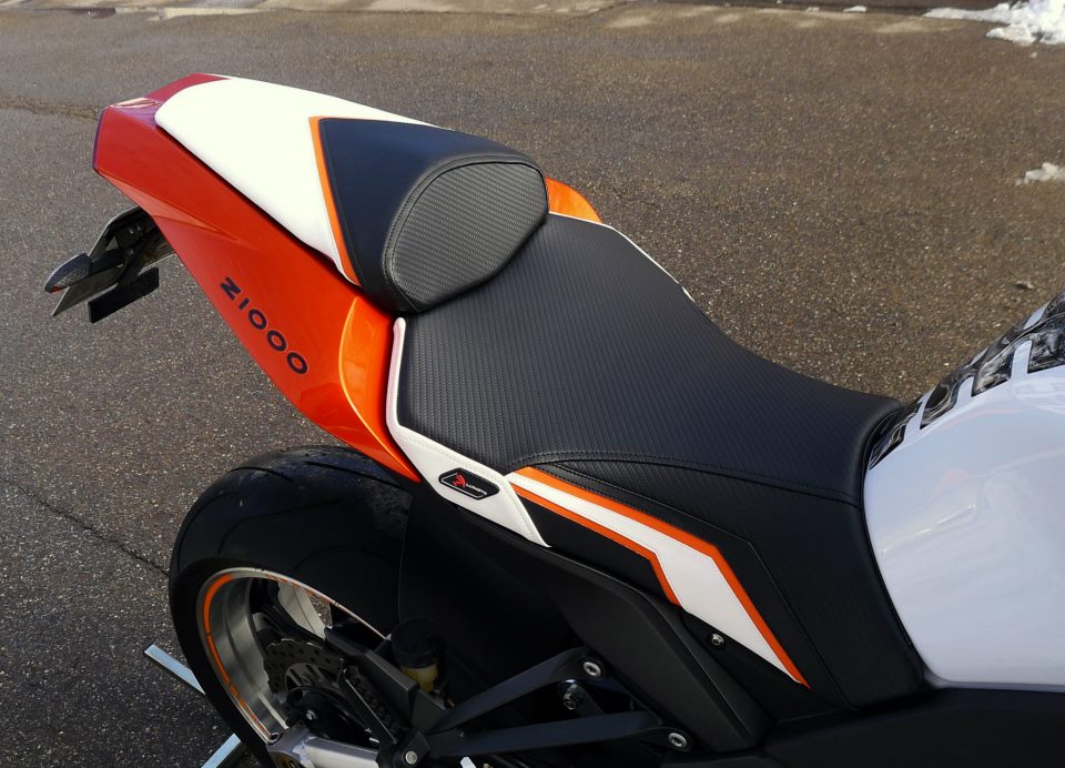 LuiMoto Sport Seat Covers '10-'13 Kawasaki Z1000 - CF Black/Orange/White - Motostarz USA