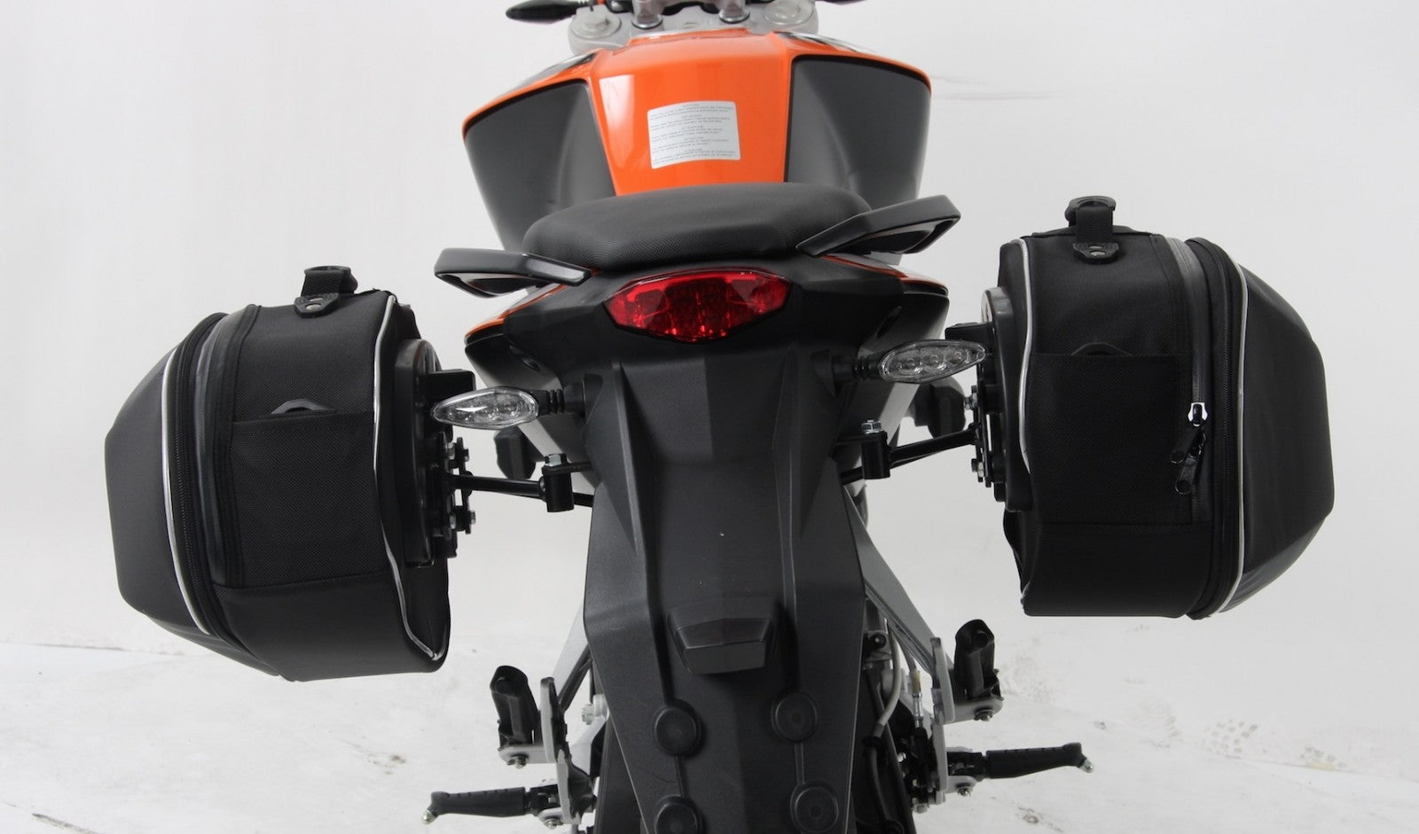 Hepco & Becker C-BOW Mounting System For 2013-2016 KTM 390 Duke
