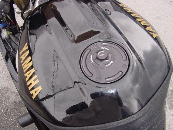 LighTech Rapid Locking Gas/Fuel Cap '06-'20 Kawasaki Z750/800/1000 / ZX10R/6R (Check Fitment)