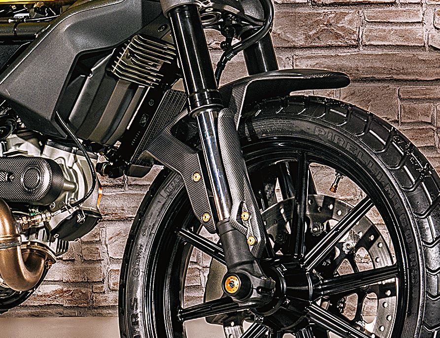 DUCATI スクランブラー　フロントフェンダー ドゥカティスクランブラー17'用フロントフェンダー【ドライ