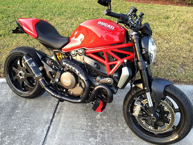BST 3.5" x "17 Carbon Fiber Front Wheel for '14-'15 Ducati Monster 1200, '13-'14 Hyperstrada/Hypermotard/SP